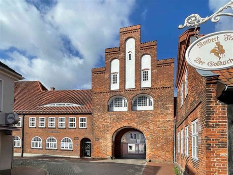 Neustadt In Holstein Brothel