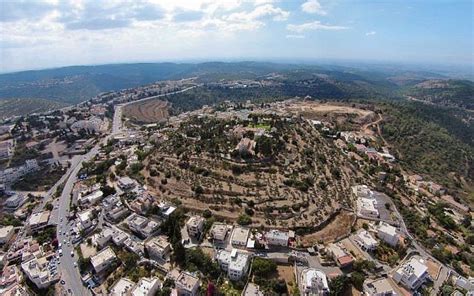 Qiryat Ye Arim Brothel