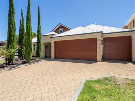 Karrinyup Find A Prostitute