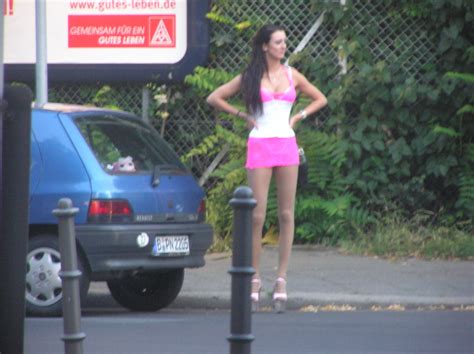 Merl Prostituierte Finden