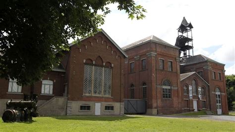 Houdeng Aimeries Prostituierte
