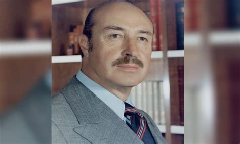 Jorge Jiménez Cantú Prostituta