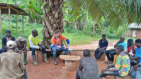 Akonolinga Prostitute