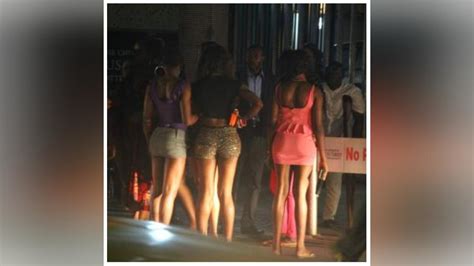 El Ad Prostitute