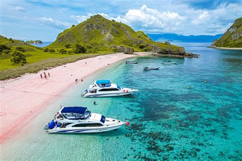 Labuan Bajo Prostitute