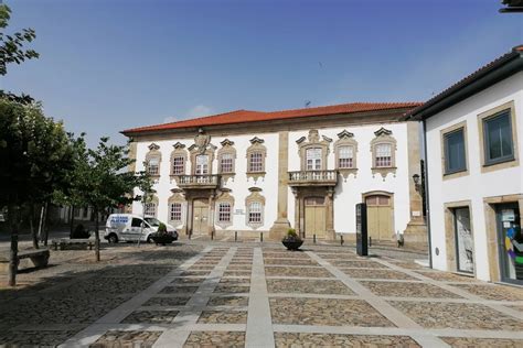 Moimenta Da Beira Prostitute