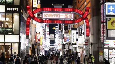 Mynaemaeki Prostitute