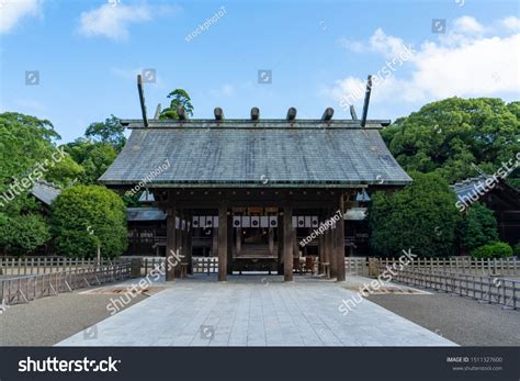 Nichinan Prostitute