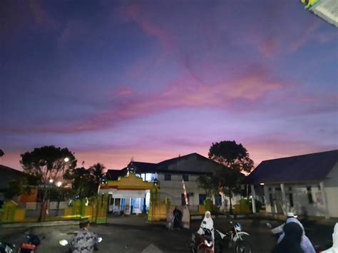 Sinabang Prostitute