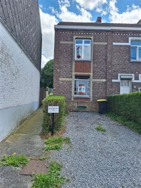 Leval Trahegnies Prostituée