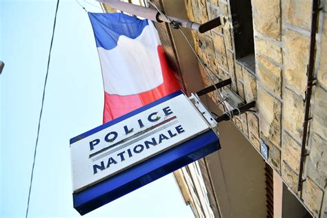 Montceau Les Mines Prostituée