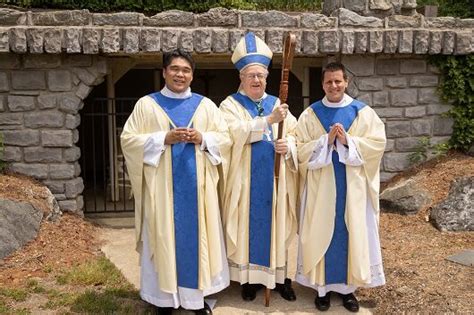 Reportabuse@camdendiocese.org Puta