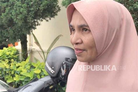 Bukittinggi Whore