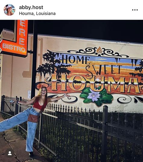 Houma Whore
