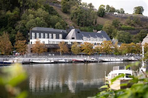 Namur Whore