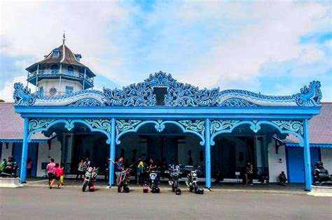 Surakarta Whore